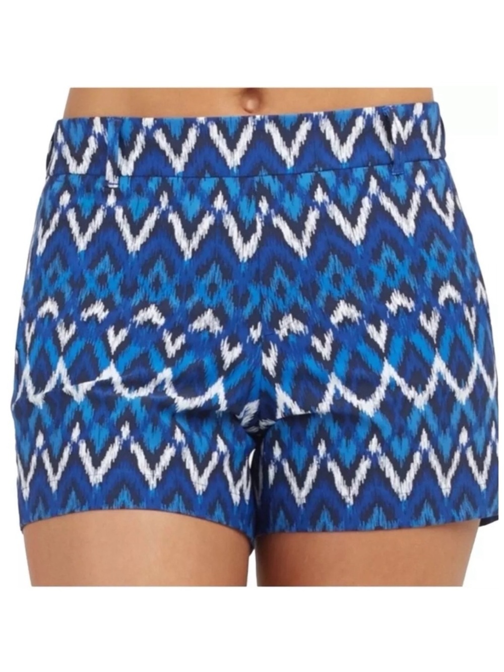 SPANX Women’s Size L Blue Ikat Print Sunshine Pull-On Shorts 4”